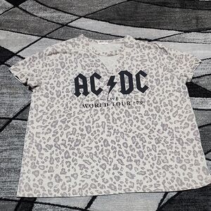 AC/DC LIVE WORLD TOUR '79 LEOPARD PRINT CREW-NECK CUT-OUT TEE-SHIRT
